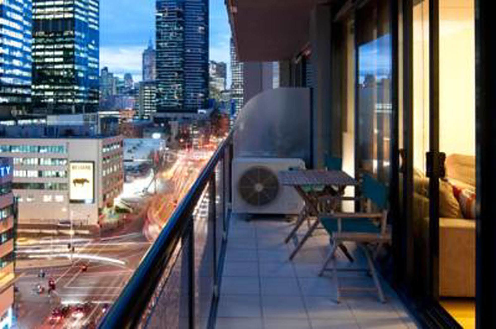 Inner Melbourne Serviced Apartments Екстериор снимка