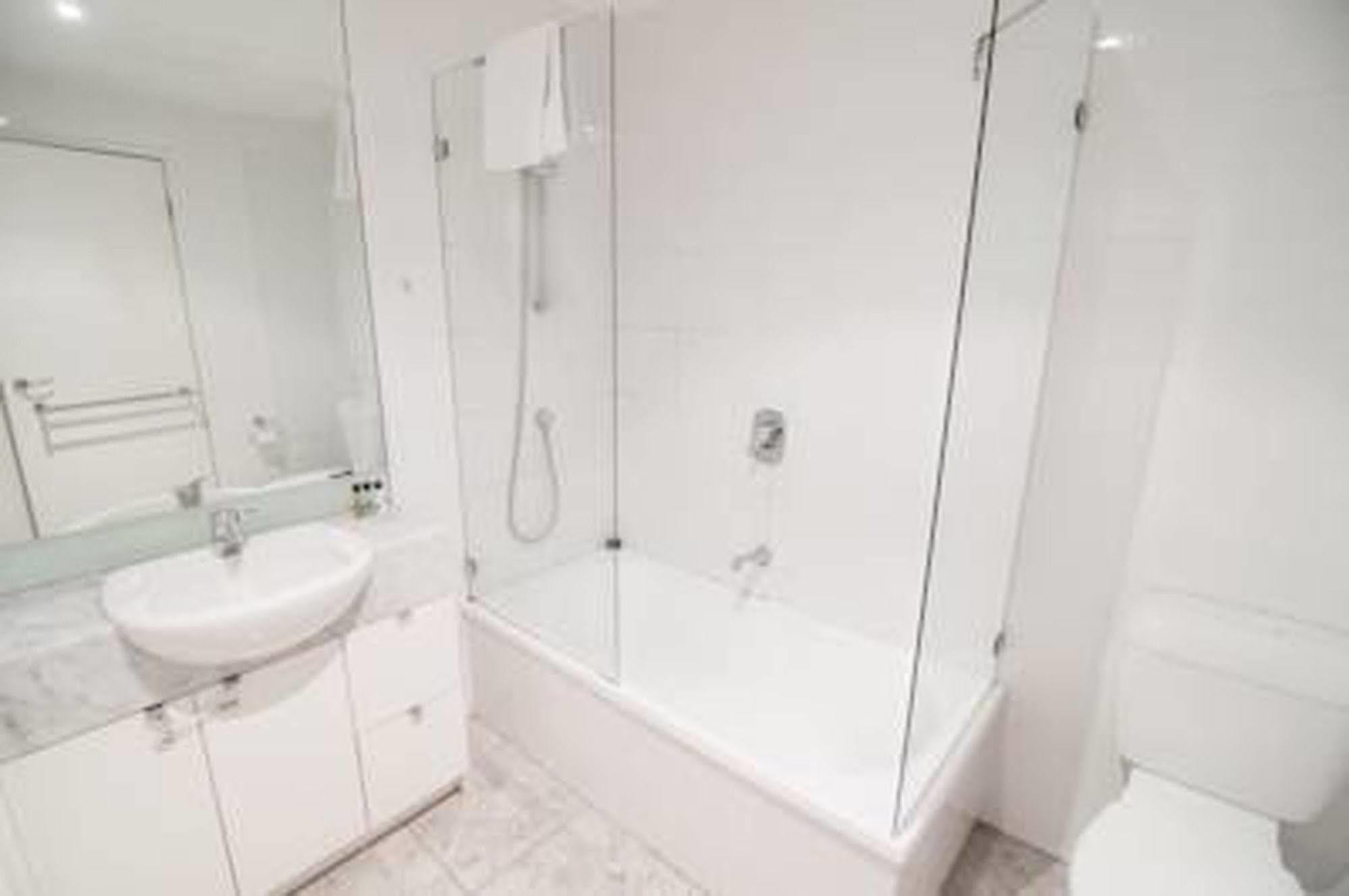Inner Melbourne Serviced Apartments Екстериор снимка